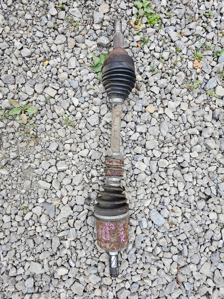 фото №4, Приводной вал левый правый перед qashqai j10 1.5dci 08' eu