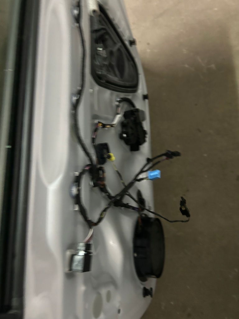 Vw polo 2g 20r дверь передок  задний правое Киев