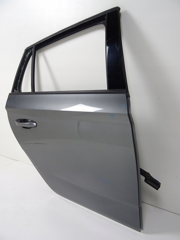 фото №9, Skoda scala дверь правое задняя lf7c rok 2022