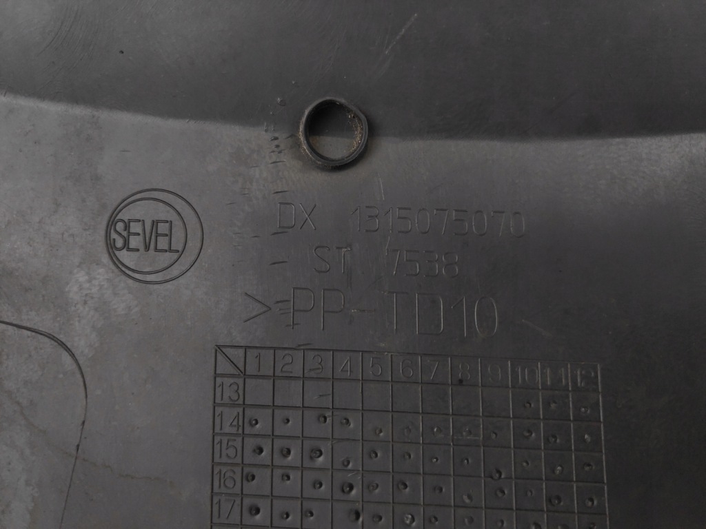 фото №10, Fiat ducato boxer jumper молдинг накладка крыла правый перед 1315075070