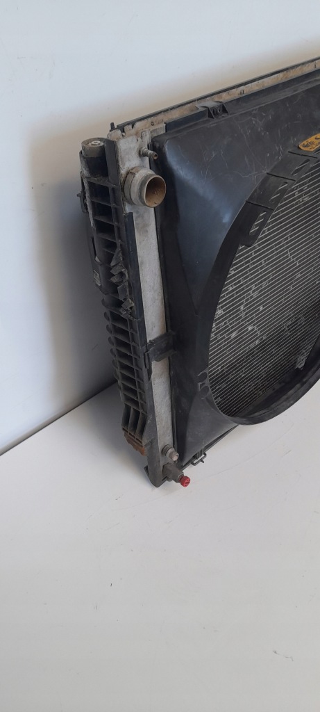Радиатор вентилятор land rover vogue l322 4.4 v8 с Разборки