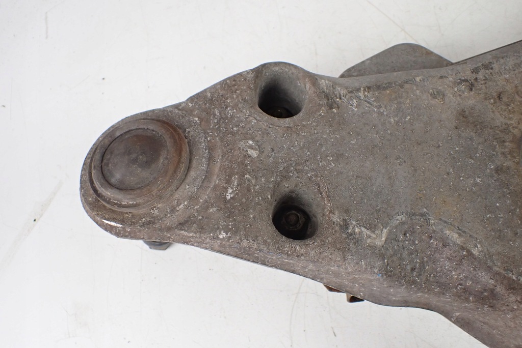 фото №8, Важіль правий передній нижній chevrolet corvette c5