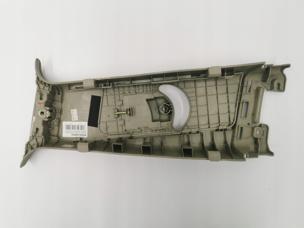 Защита стойка b правая góra подушка безопасности заглушка kia carens iv 85842-a4000 Киев