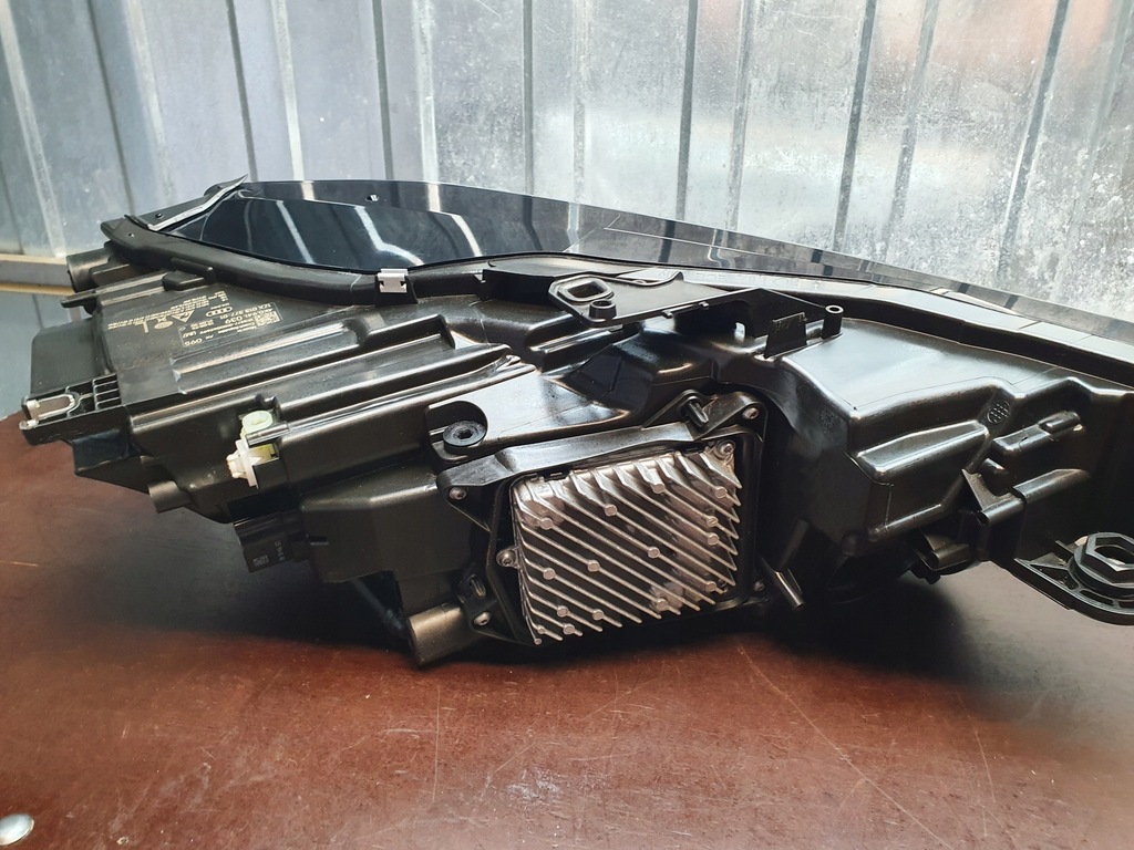 фото №10, Лампа перед ліва full led matrix audi a6 c8 4k0