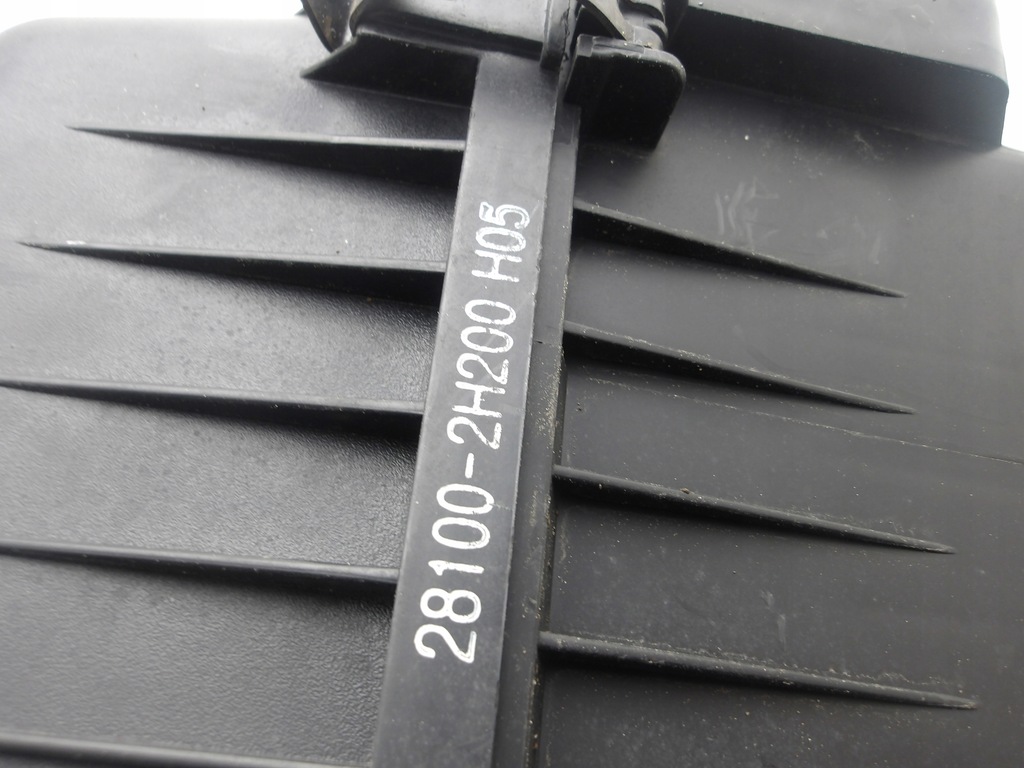 фото №10, Hyundai i30 i fd 07-12 1.6 crdi корпус фільтра повітря витратомір kpl