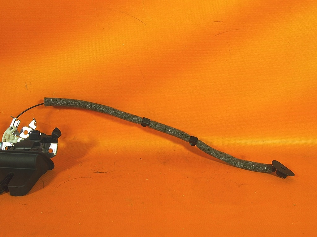 фото №8, Audi tts tt 8s замок кришки задня захист 8r0827505a