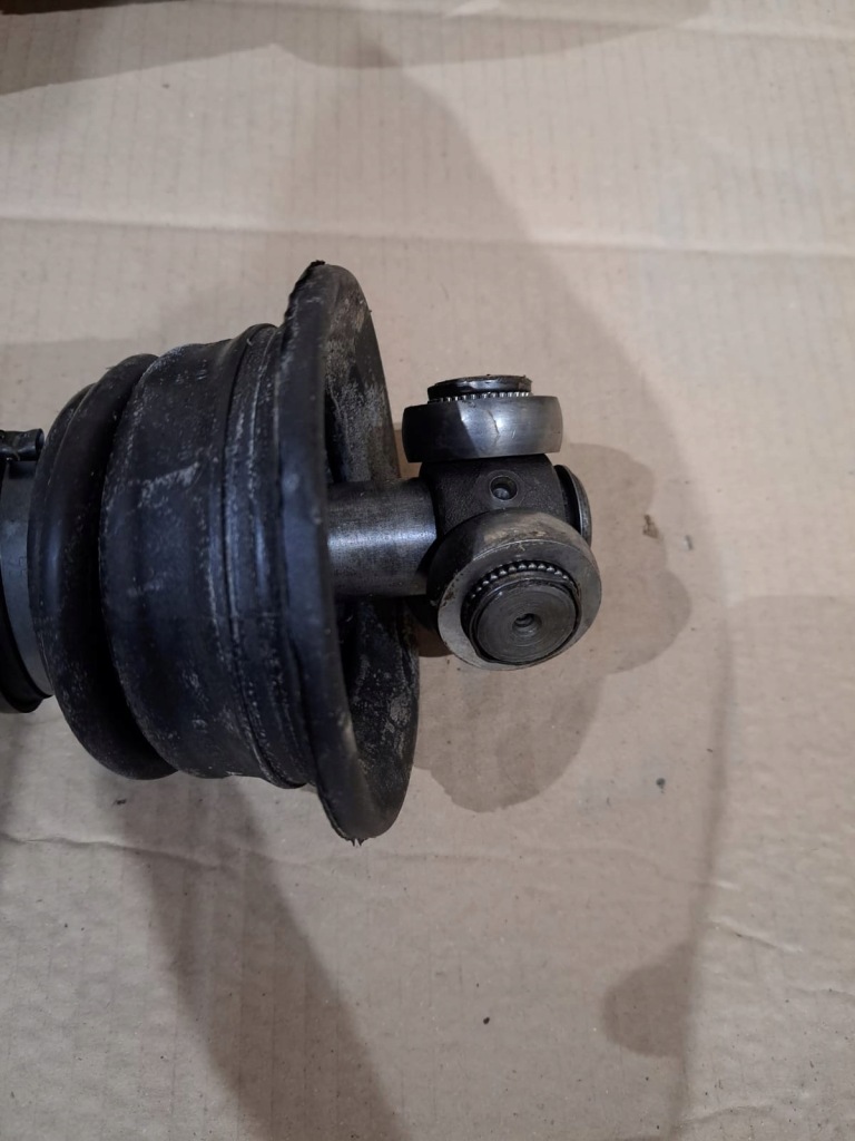 Приводной вал левая renault laguna 2 2,0 16 v turbo Оригинал