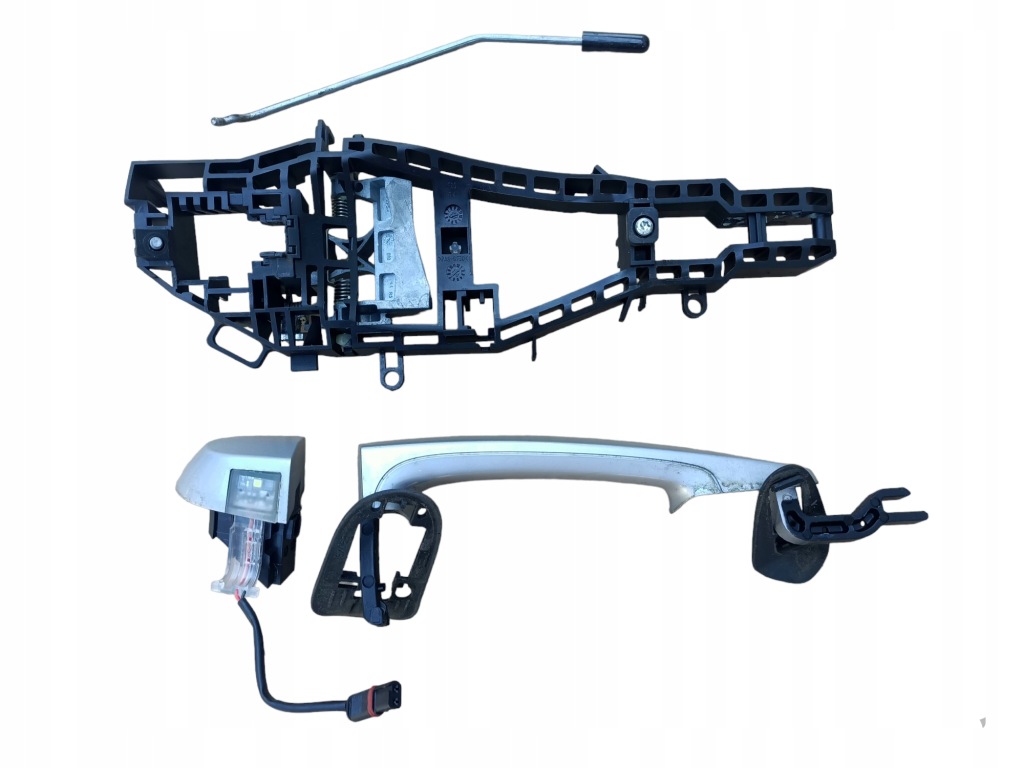 фото №1, Bmw 3 f30 f31 ручка права задня led задня touring kombi