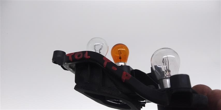 фото №5, Цоколь вкладыш лампы seat toledo iv правый задняя