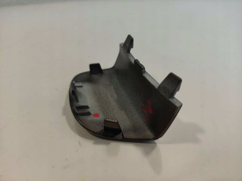 Mercedes-benz eqs v297 заглушка фаркоп бампера перед a2978852600 Недорого