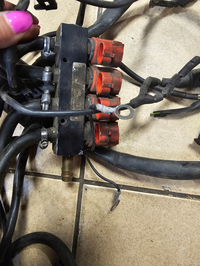 фото №9, Электропроводка газовая блок управления газа lpg brc fly sf . 67r011002 v8