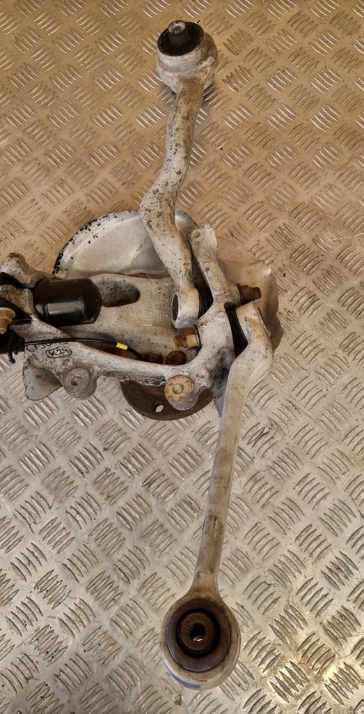 фото №13, Bmw f34 поворотный кулак амортизатор левый перед передняя 6798259 6859040