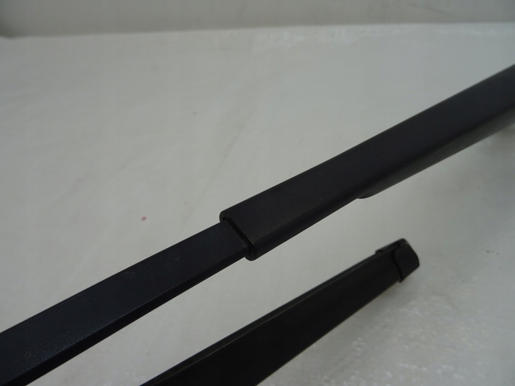 фото №4, Рычаг дворники правое peugeot rcz