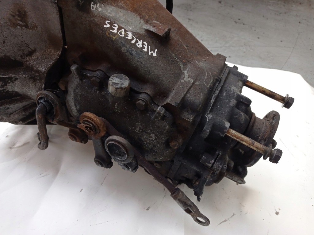 Коробка передач передач mercedes 1152612501 Киев