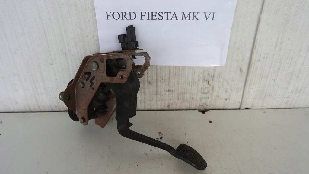фото №1, Педаль тормоза ford fiesta mk6