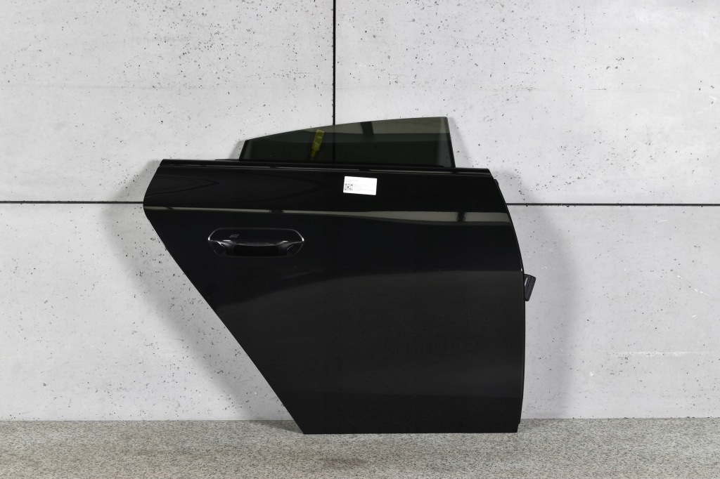 фото №1, Bmw 4 i4 g26 дверь задние правое правый задняя цвет 475