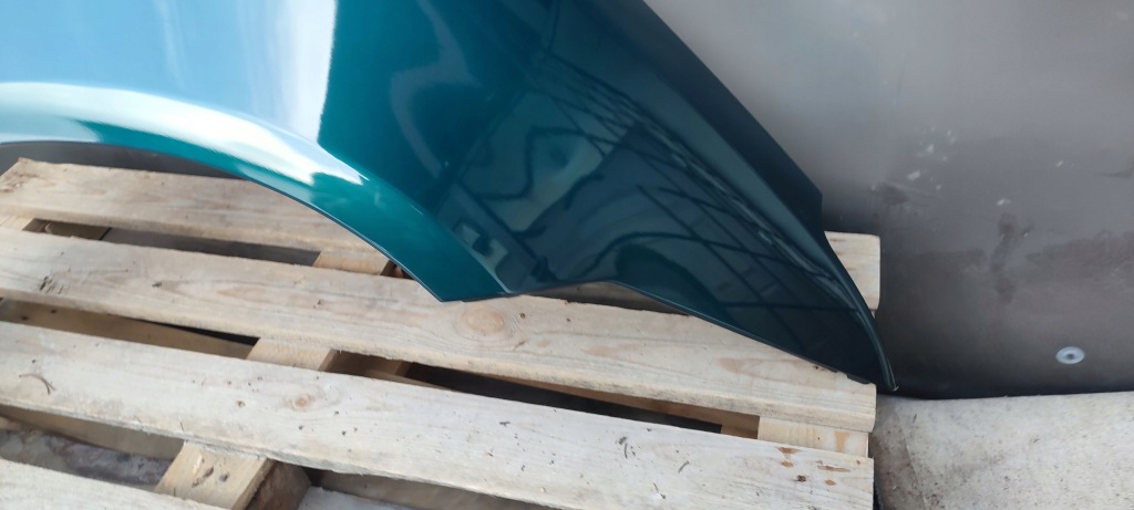 Крило правий ford c-max c214 06.07-12.10r колір t6 6hve kelp green металік в Україні