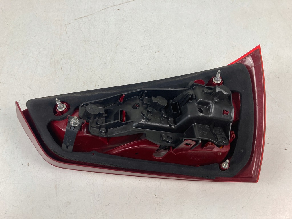 фото №7, Лампа левая задняя audi a1 8x 8x0945093d