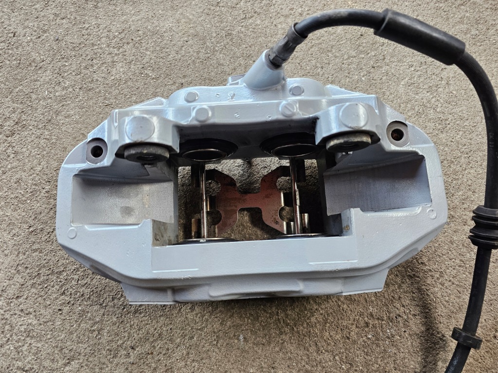 Mercedes glc w253 супорт гальмівний лівий перед amg 25305 Ціна