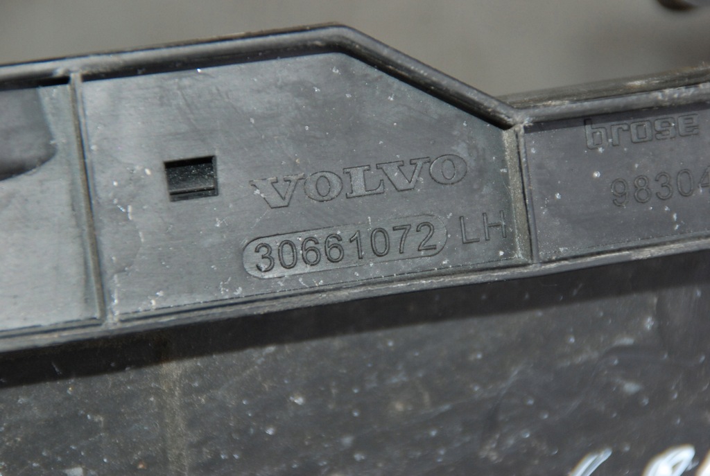 фото №5, Кронштейн замка l / p перед volvo s80 ii