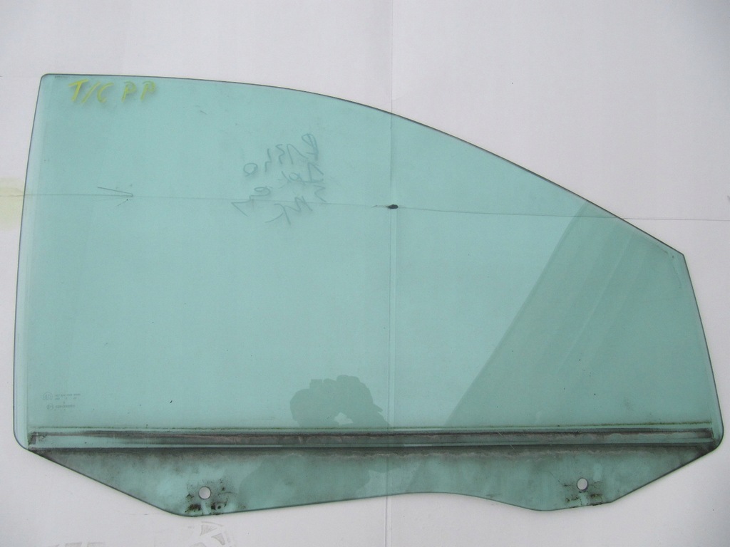 фото №15, Chrysler town country 11 стекло правая перед w дверь передняя пассажира carava