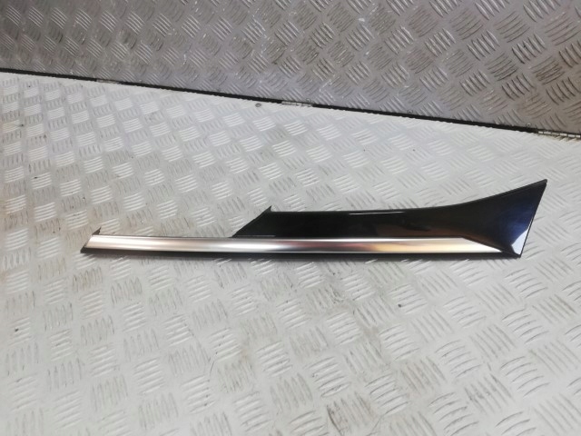 фото №1, Opel grandland x молдинг крыла задняя правая