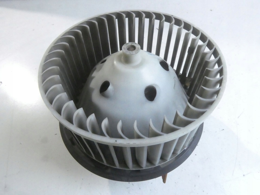 фото №1, Воздуходувка обдув renault laguna ii 885001315fz