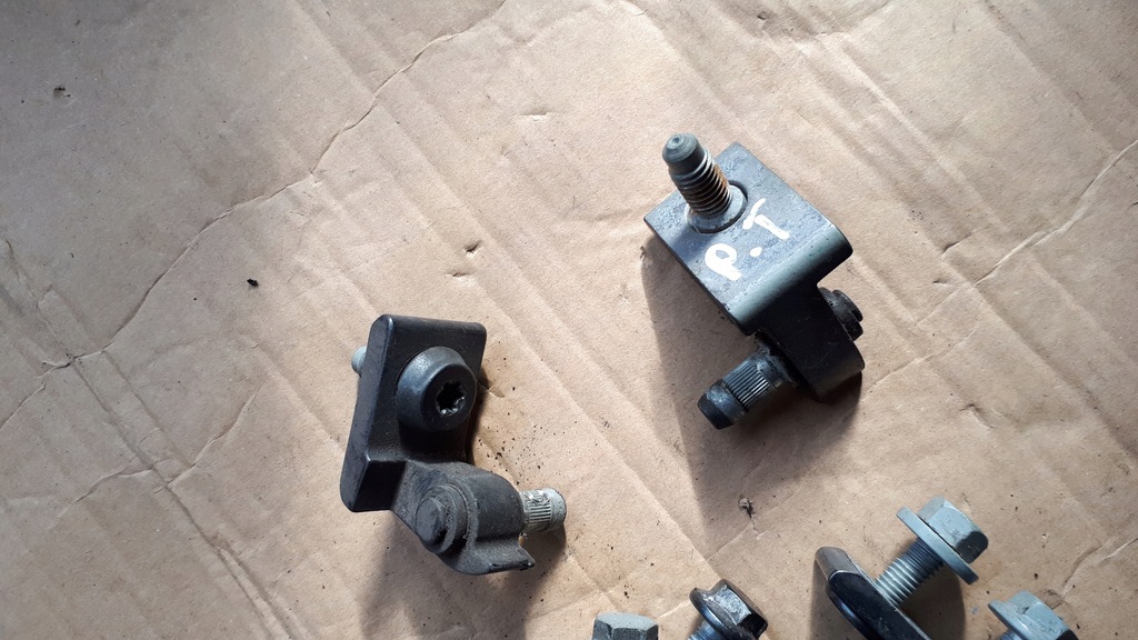 фото №7, A7 4g петля петлі двері правий праве задня lz7s