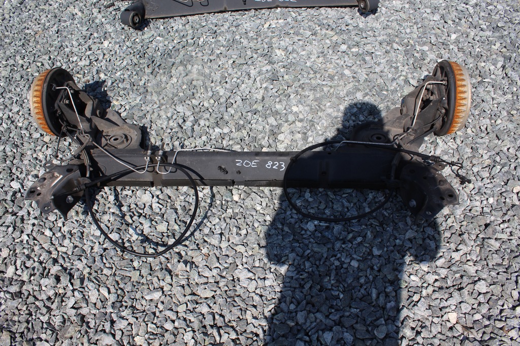 фото №1, Oś задня балка підвіска задня renault zoe #823