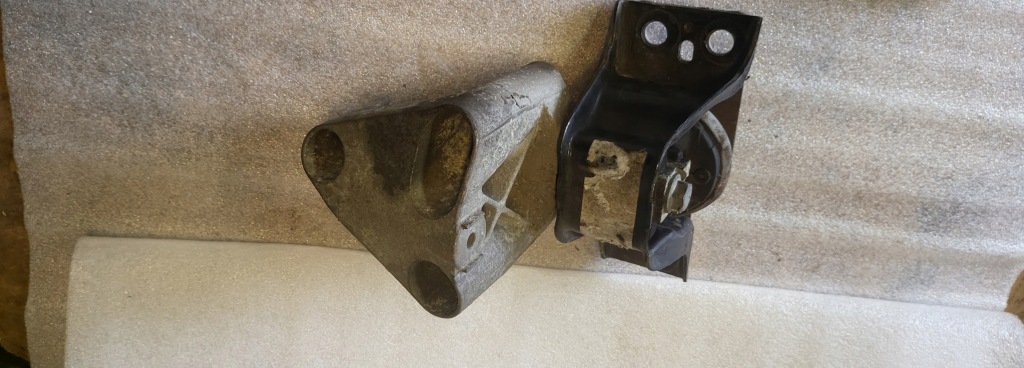 Купить Renault modus 1.5dci подушка кронштейн двигателя