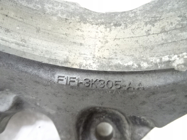 Ford kuga mk2 рестайлинг  опора кронштейн полуось с Разборки