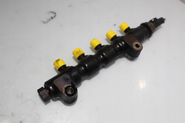 фото №1, Молдинг упорскування peugeot 407 1.6hdi