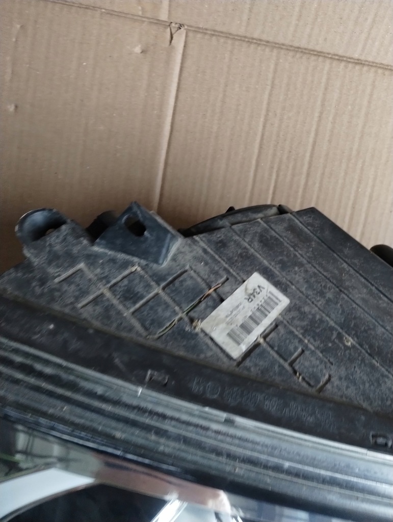 фото №10, Лампа перед передня права hyundai i40 2011 921023z330 92102-3z330