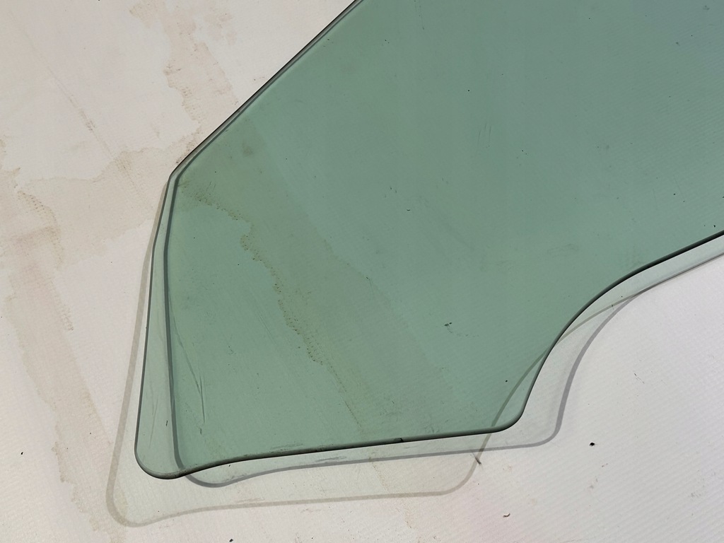 фото №8, Стекло боковая перед передняя дверь пассажира правая maserati granturismo 2008+