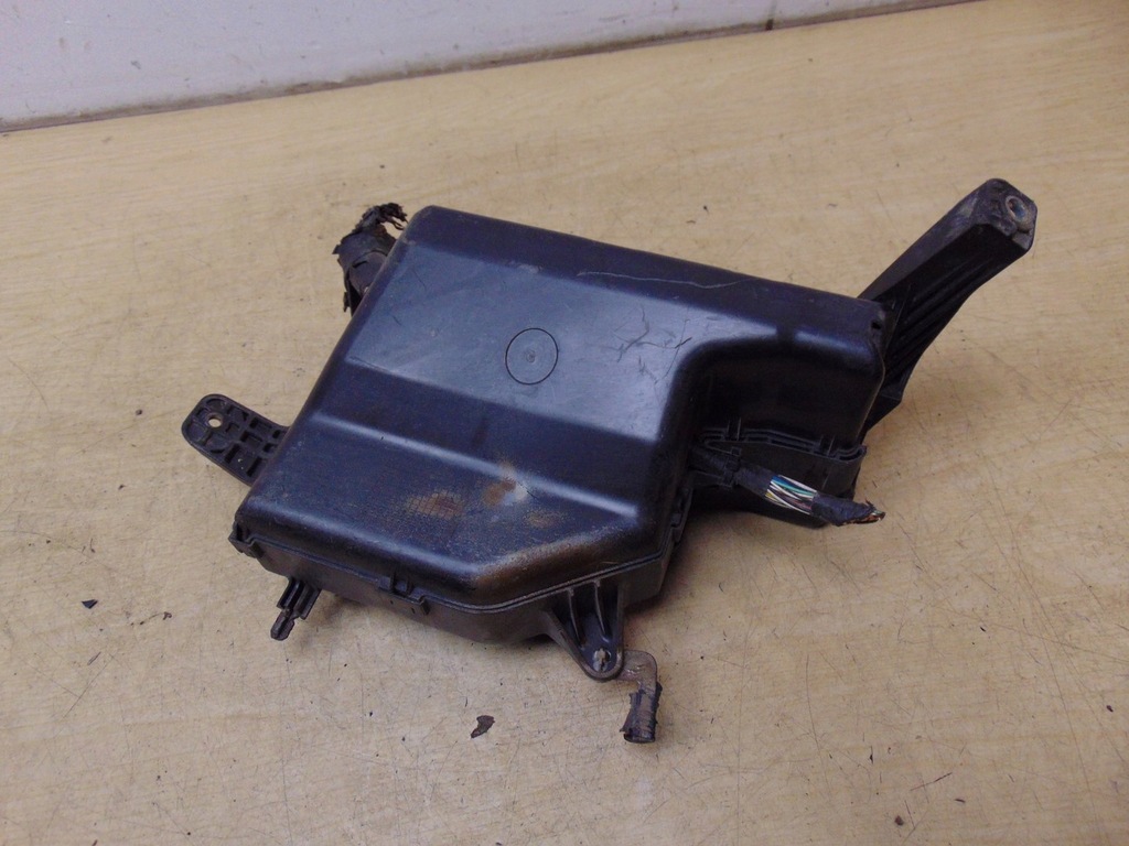 фото №9, Модуль bsi коробка запобіжників toyota prius ii hybrid 1.5