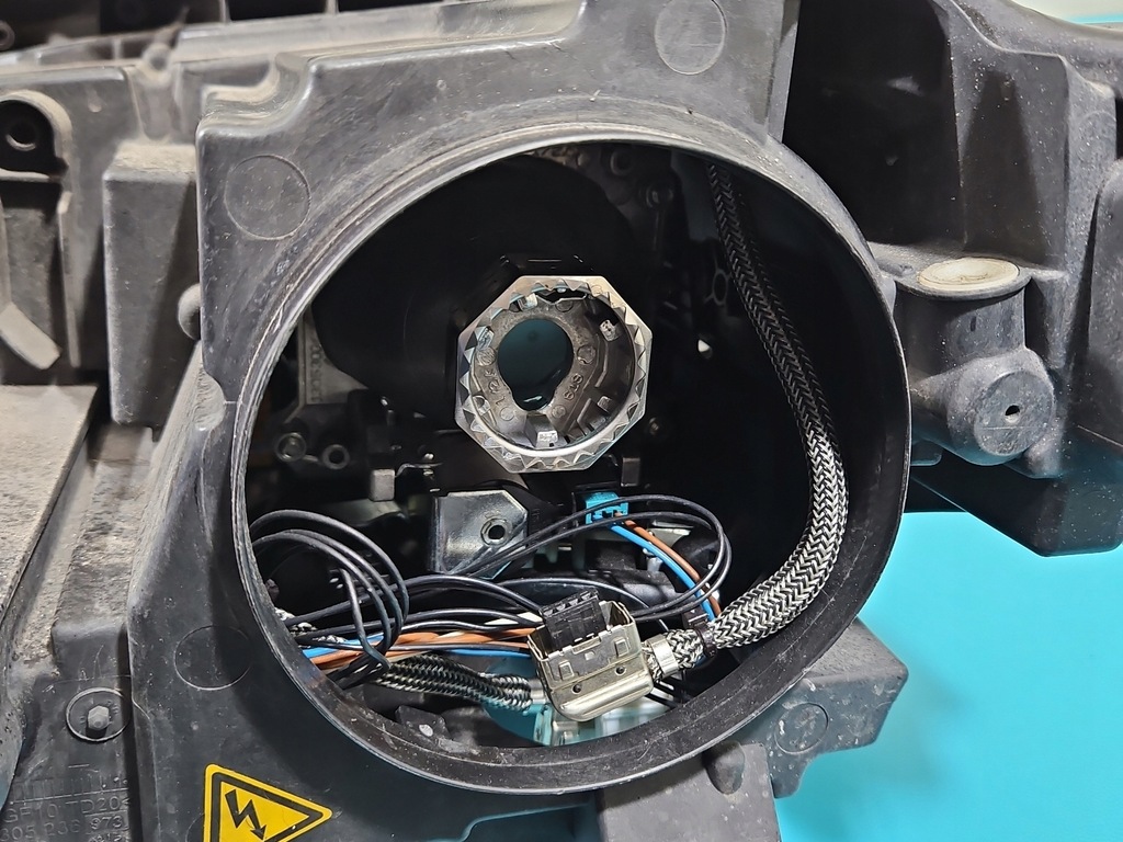 фото №10, Фара правый bixenon поворотный vw passat cc lift 12-16 europa