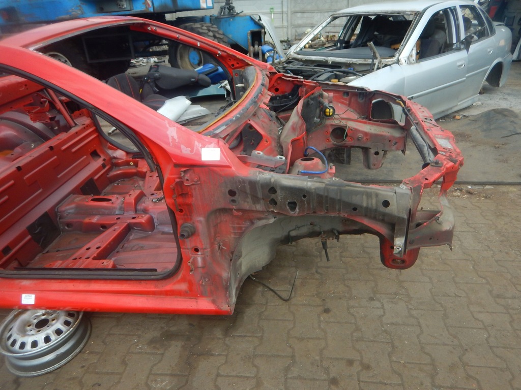 фото №1, Tigra b twin top чверть перед права лонжерон