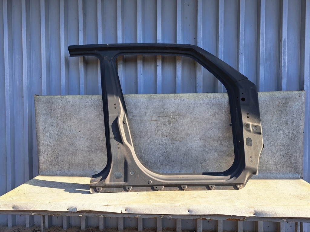 фото №1, Jeep renegade порог блок двигателя правый обшивка nowe