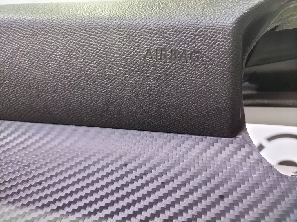 Peugeot 208 ii 2019 приборная панель панель  подушка безопасности ремни оригинал fabrycznie nowa с Разборки