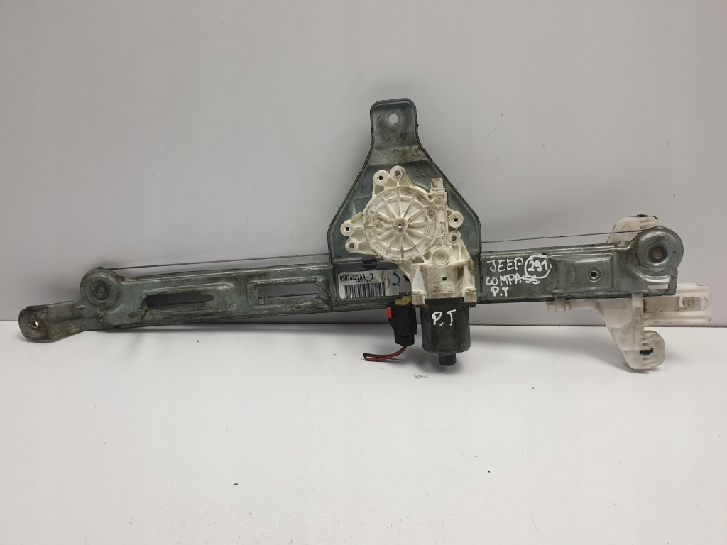 фото №1, Jeep compass правый подъемник стекло механизм задняя