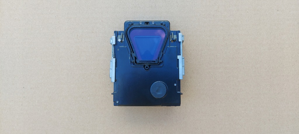 фото №1, Камера перед асистент поперечина audi a4 b9 a5 8w 8w0907217b