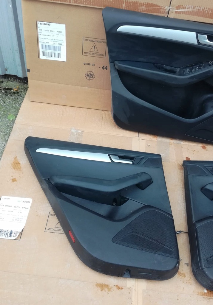 фото №8, Audi q5 8r 8r0 обшивки обшивка двері перед задня 3 szt правий лівий ładne