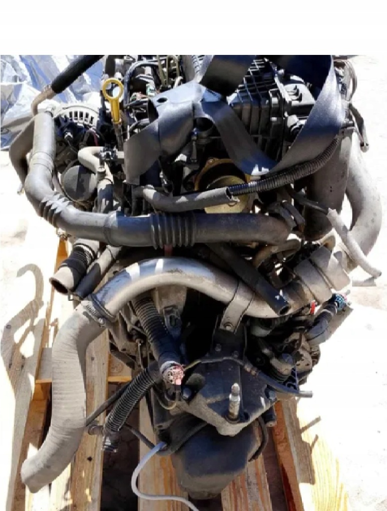 Купить Двигатель комплектный  с коробка передач renault clio 2 1.5 dci k9k 712