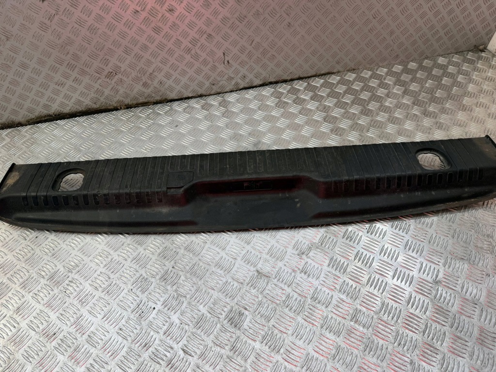 Купити Накладка поперечина багажника задні proace verso traveller spacetourer 98096049zd