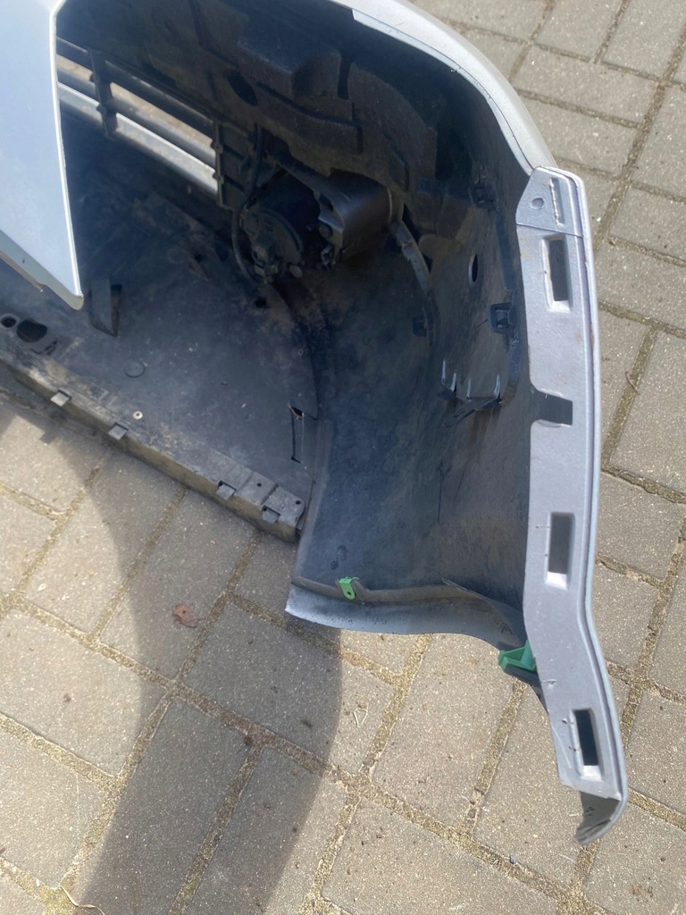 фото №6, Renault megane ii бампер передний перед 8200142001