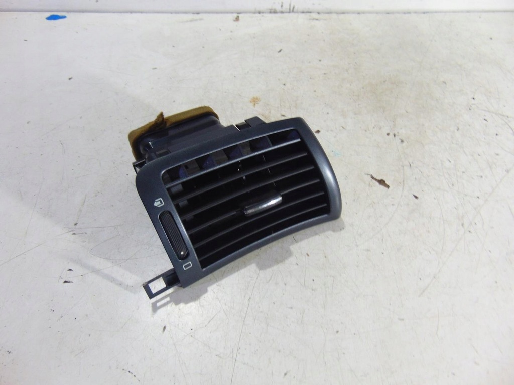 фото №1, Решётка обдув правая peugeot 407 9644589377