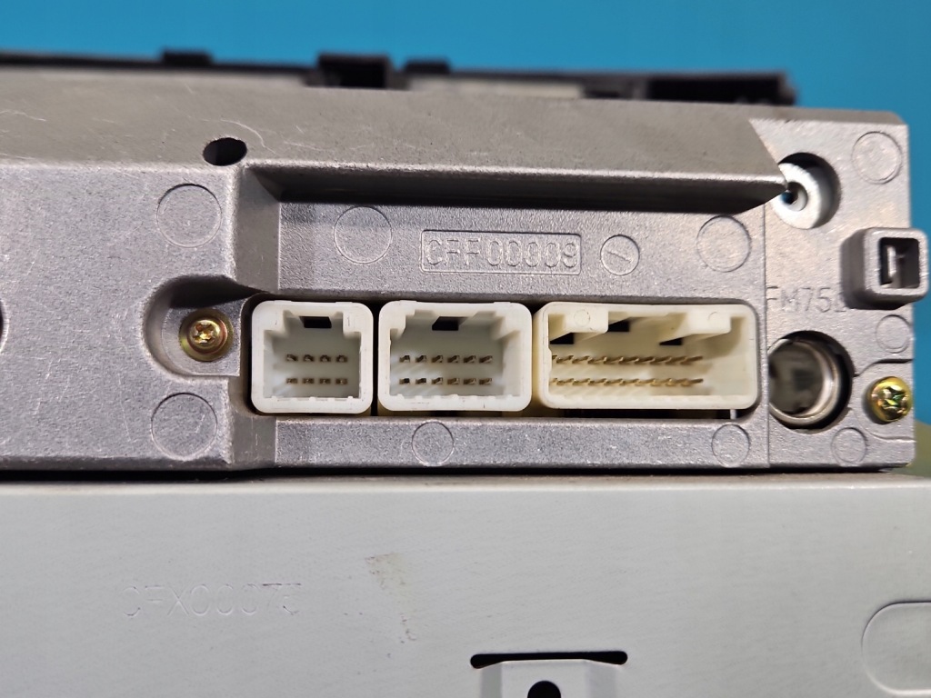 фото №9, Радио заводской toyota corolla verso ii 86120-0f010 радиопроигрыватель