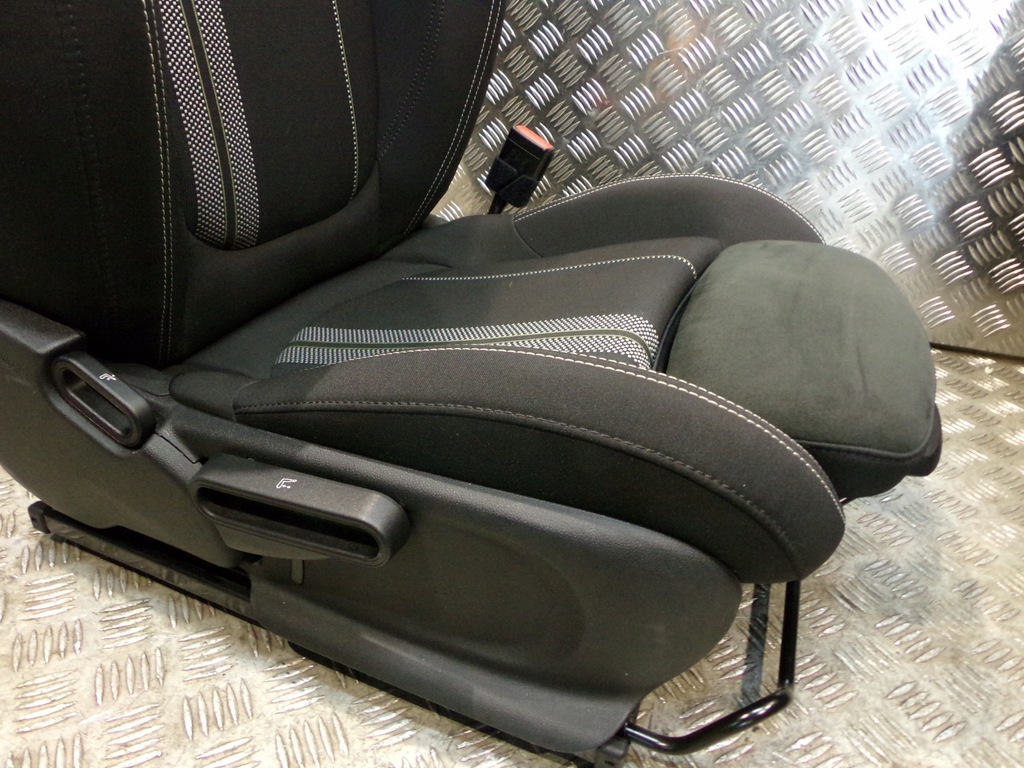 фото №8, Mini f57 jcw cabrio оббивка сидіння заднє сидіння обшивки тунель