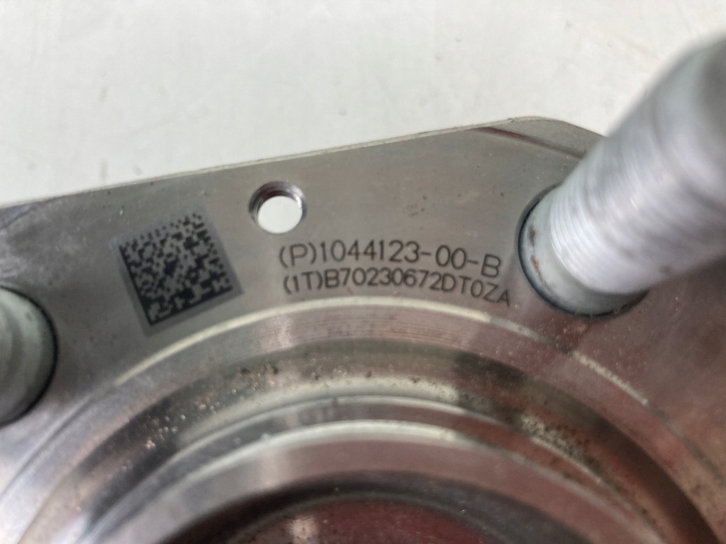 фото №4, Ступиця підшипник колеса заднього tesla 3