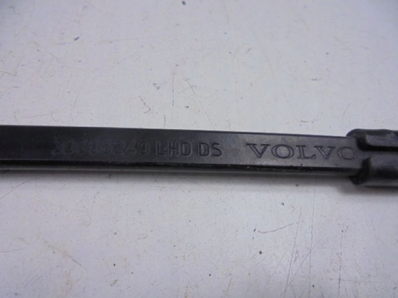 фото №2, Volvo v50 рычаг дворники перед левая 30698249